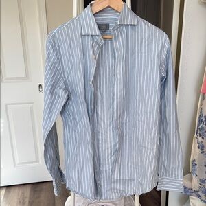Club Monaco blue white striped button down shirt small size slim fit NEW